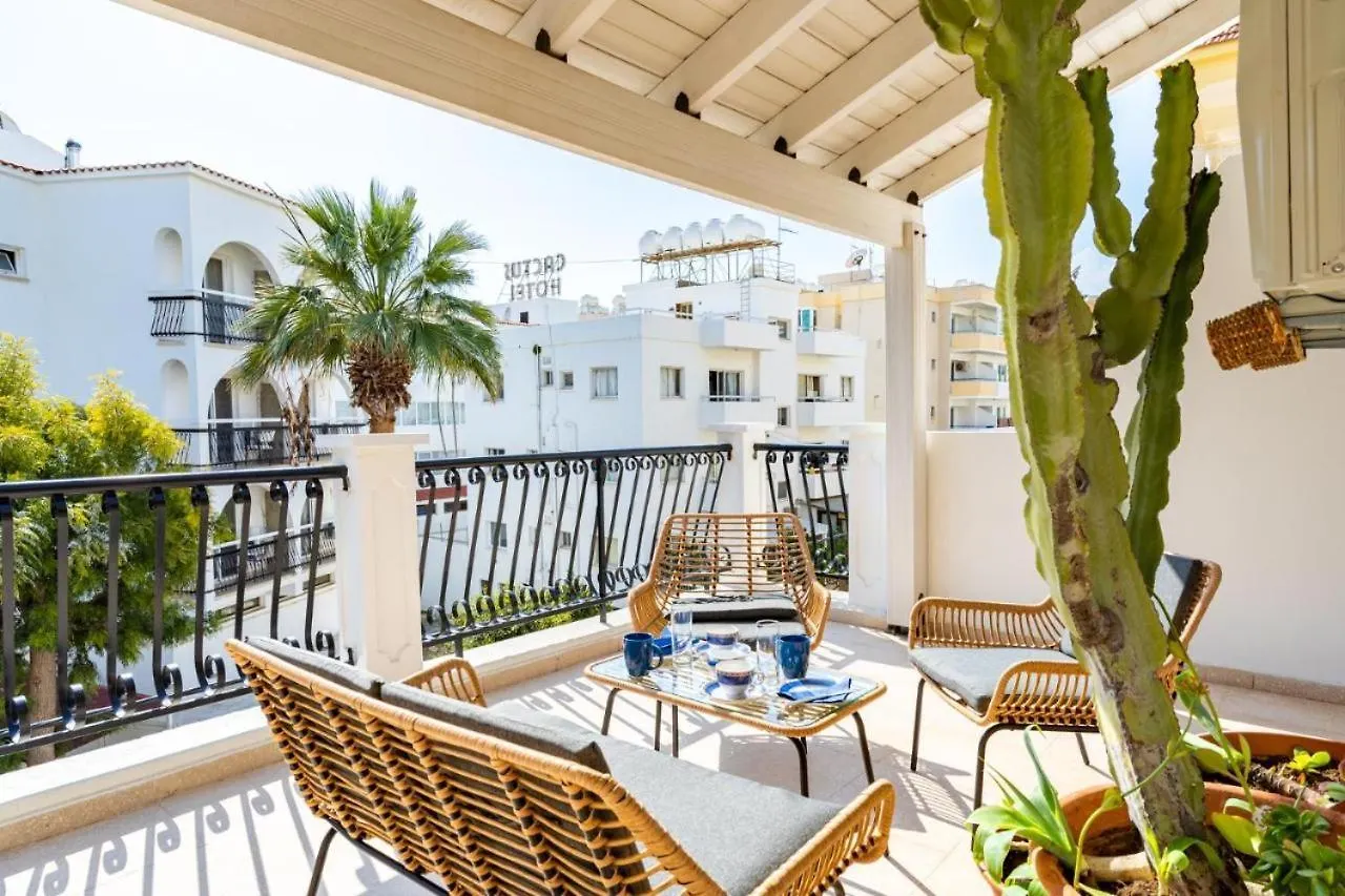 Lazyriver 1-Bedroom Apartment Larnaca