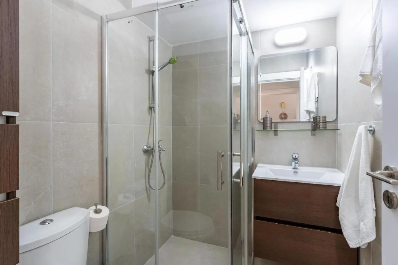 Lazyriver 1-Bedroom Apartment Larnaca